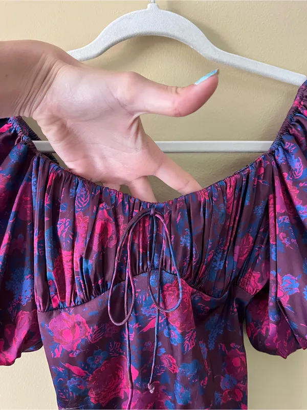 For Love & Lemons Floral Puff-Sleeve Square Neck Bodysuit in Magenta and Purple - Image 4
