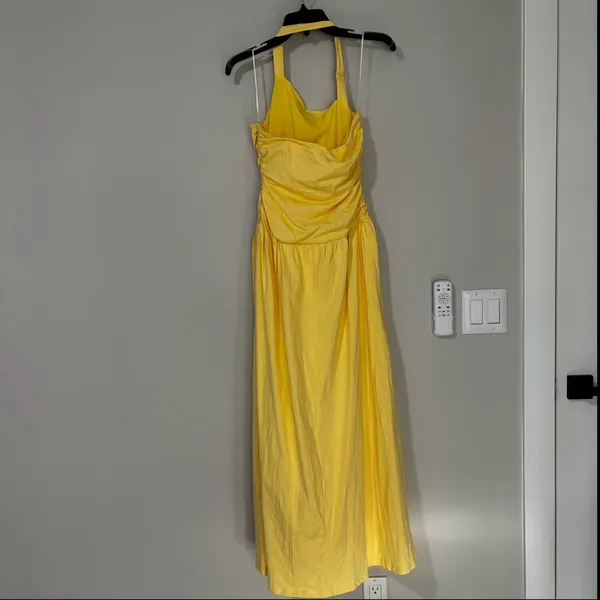 Petal & Pup Emalia Halter Maxi Dress Size Small - Image 7