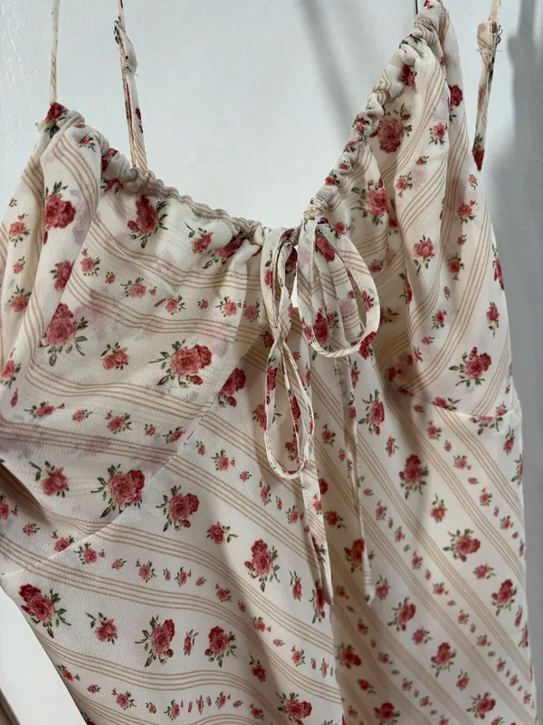 Forever 21 Mini Sundress Floral - Image 2