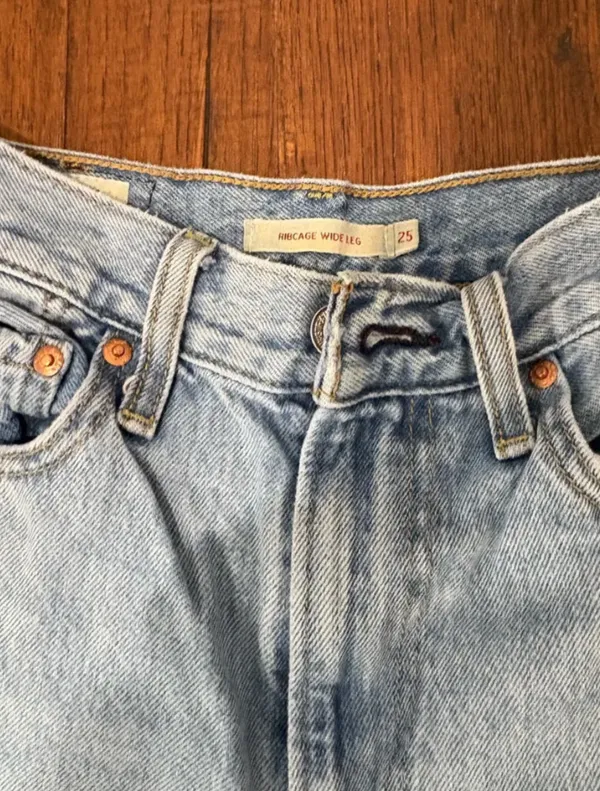 Levi’s Jeans - Image 5
