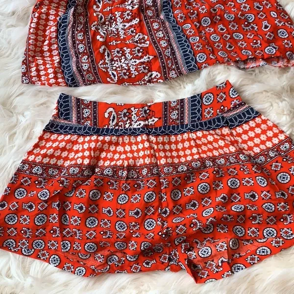Boho Halter Neck Two Piece Top and Shorts Vintage Print Size Small - Image 3