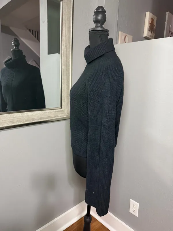 Maeve x Anthropologie cropped black wool blend turtleneck sweater size small. - Image 3