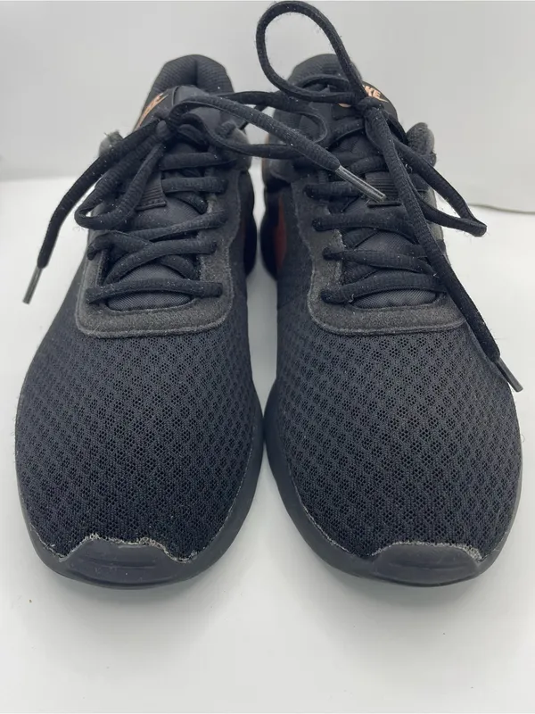 Nike Tajun casual comfy black sneakers women’s Size 9.5 - Image 3