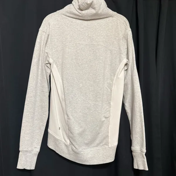 Lululemon On The Double Pullover Heathered White Size 6 - Image 9