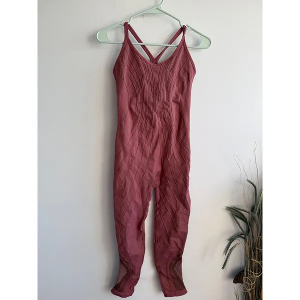 Free People Movement Good Karma Bodysuit Dusty Rose Pink Seamless Small Medium - Image 3