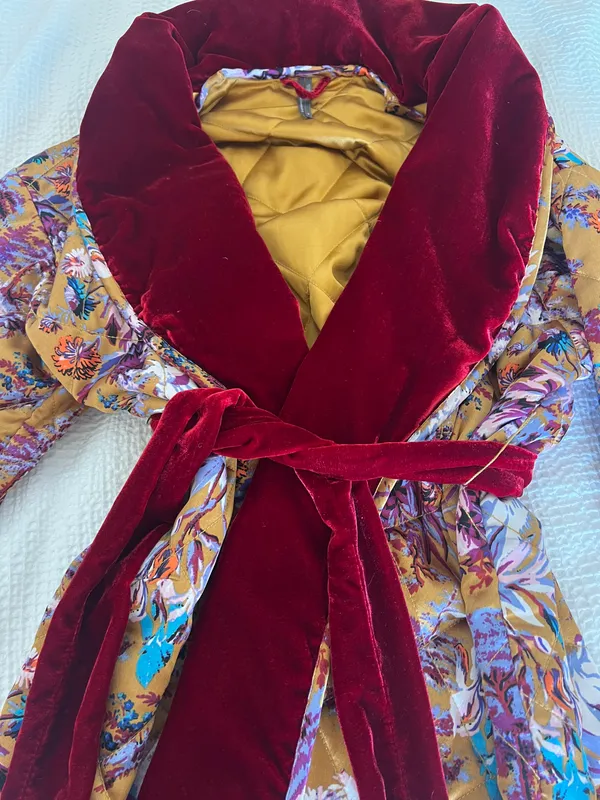 Anthropologie Quilted Robe - Image 5