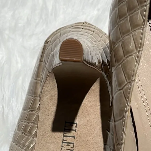 NWOT Ellen‎ Tracy Nude Crocodile Embossed Pump Heels Size 6M. B65 - Image 9