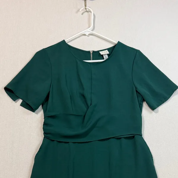 Elegant Dark Green Mini Dress Size XS - Image 3