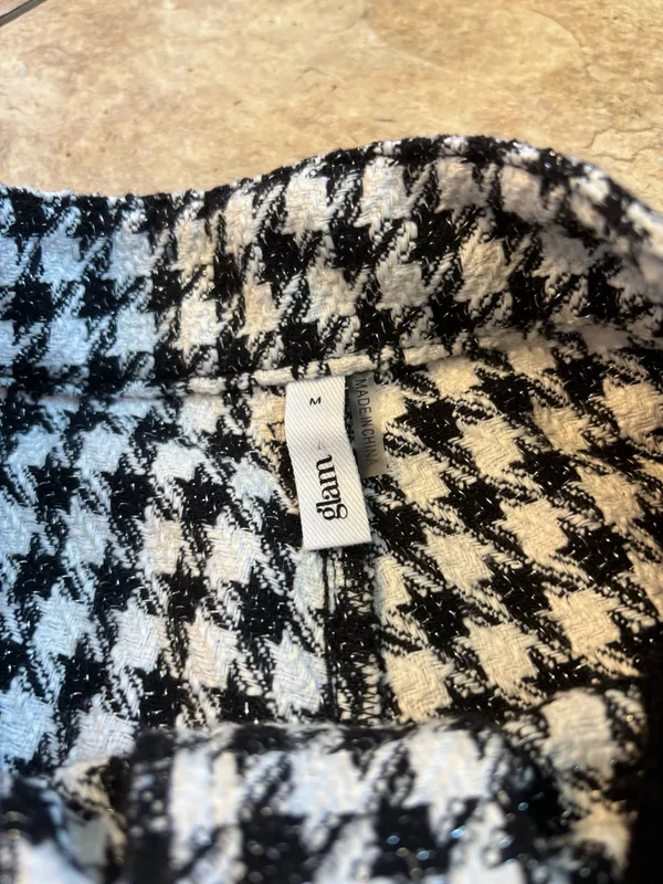 Glam Houndstooth medium shorts - Image 3