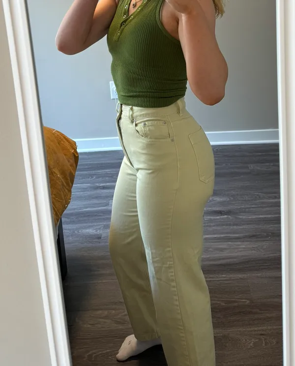 Glassons light green jeans - Image 4