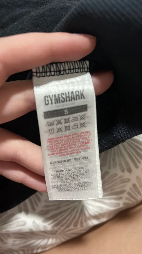 Gymshark Cropped Hoodie Black- S - Image 5