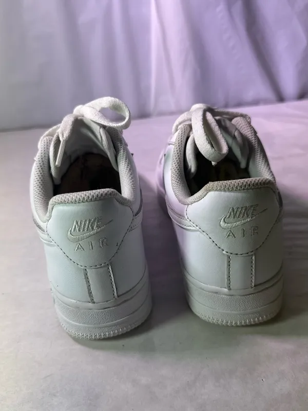 Nike White Low-Top Leather Sneakers - Image 6