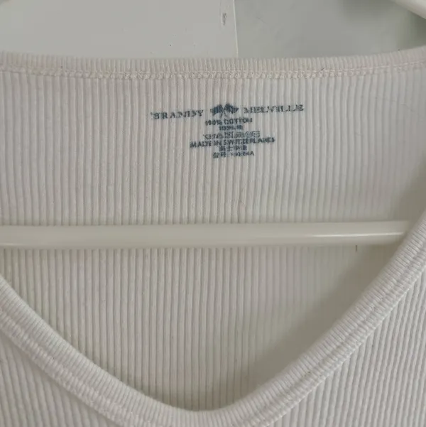 Brandy Melville Long Sleeve Top - Image 3
