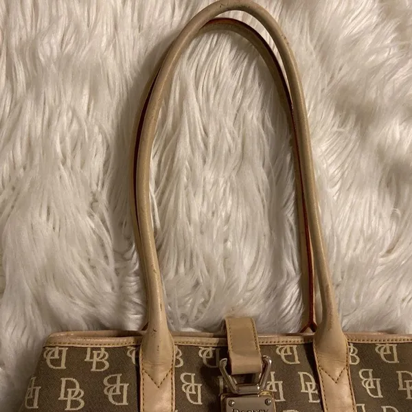 Vintage Dooney & Bourke Logo Bag Brown Beige Bag Fabulous size 16” long 10” W - Image 5