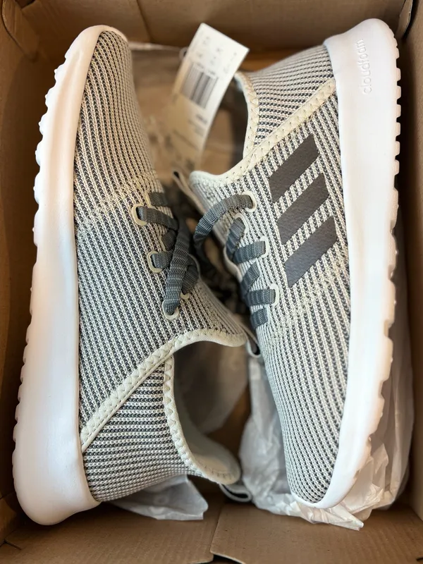 Adidas CloudFoam Pure White Night Metallic Size US Women’s 7 - Image 3