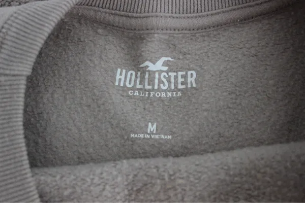 Hollister New York Crewneck - Image 2