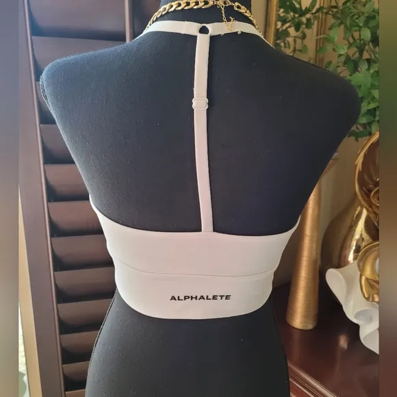 Alphalete Sport Bra - Image 2