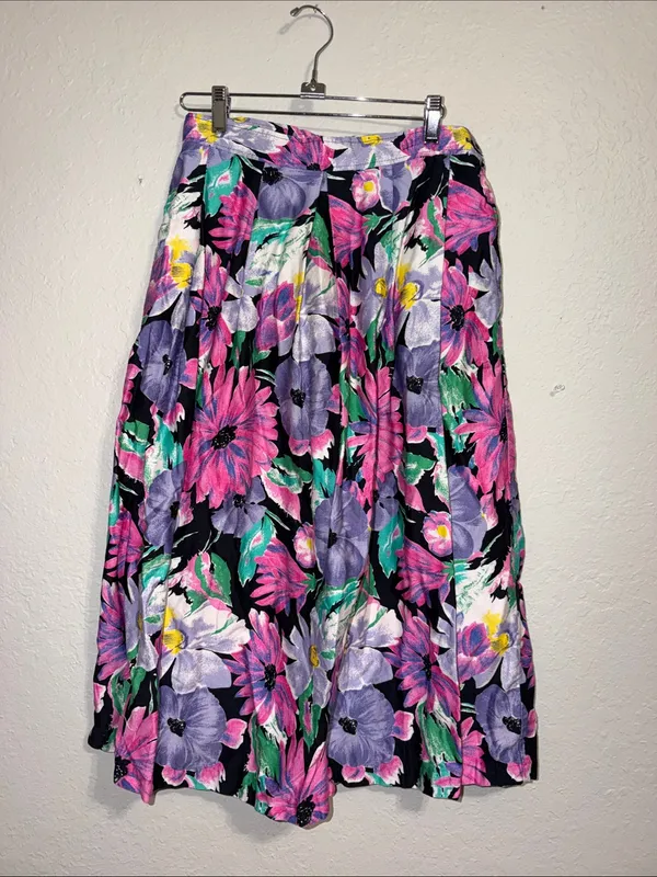 Vintage Floral Tropical Skirt Resort Beach Modest Coastal Bright 80s flowers - Image 2