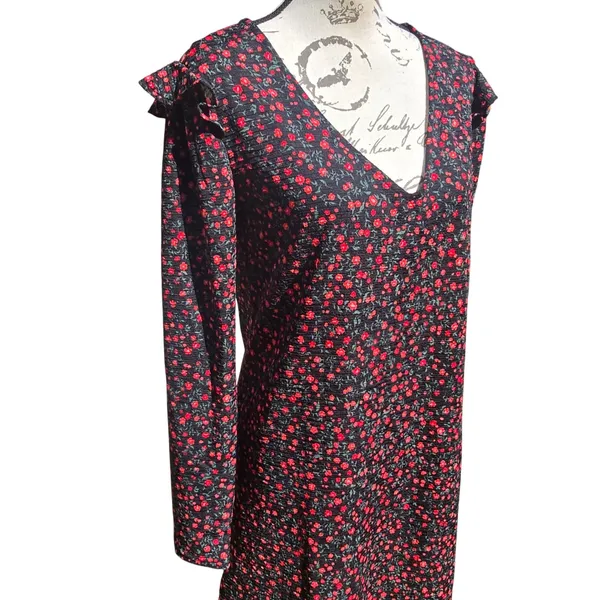 Mango‎ MNG NWT Floral Ruffle Shoulder V-Neck Mini Dress Black Red Size Medium - Image 3