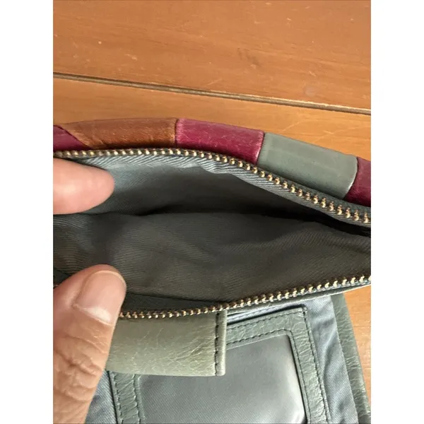 Vtg Fossil Patchwork Soft Leather Teal Wallet Snap‎ Close Zipper Colorblock-Read - Image 9