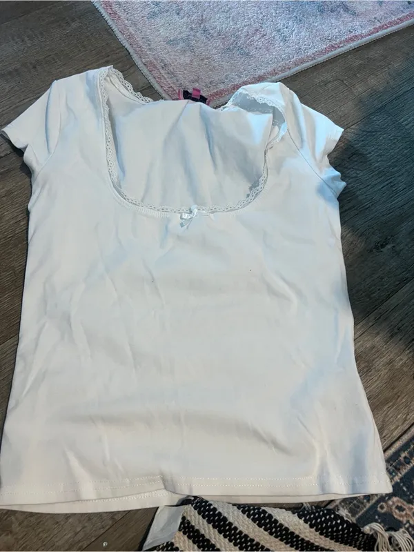 Edikted Priscilla White Lace-Trim Scoop Neck Women's Top - Image 6