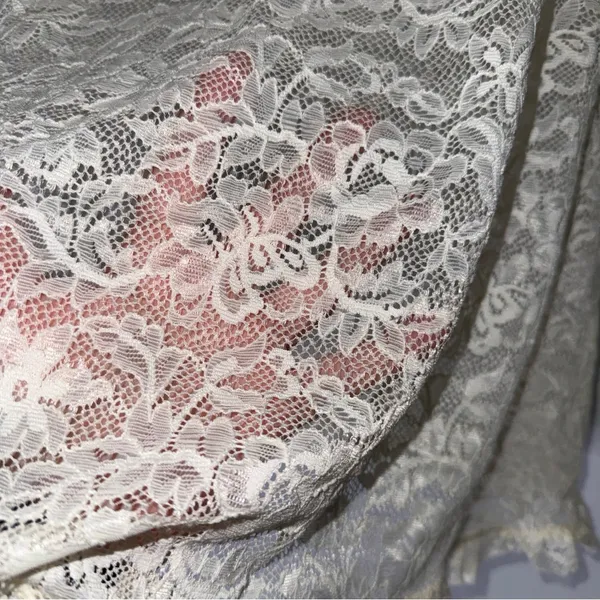 Victoria’s Secret Sexy‎ Little Thing Cream Lace Lingerie 36C Y2K - Image 7