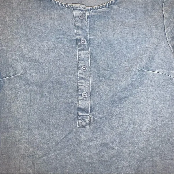 Women’s blue denim color dress (not denim) short sleeve doesn’t stre size Small - Image 5