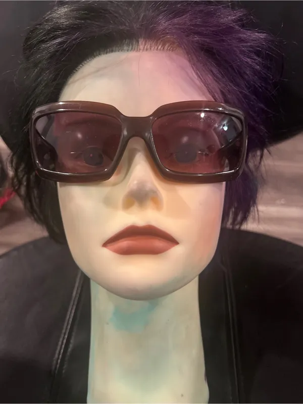 Oversized Brown Gradient Sunglasses and 1.50 Readers - Image 10