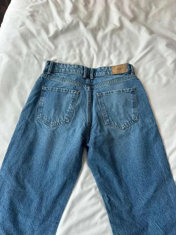 ZARA Jeans - Image 4