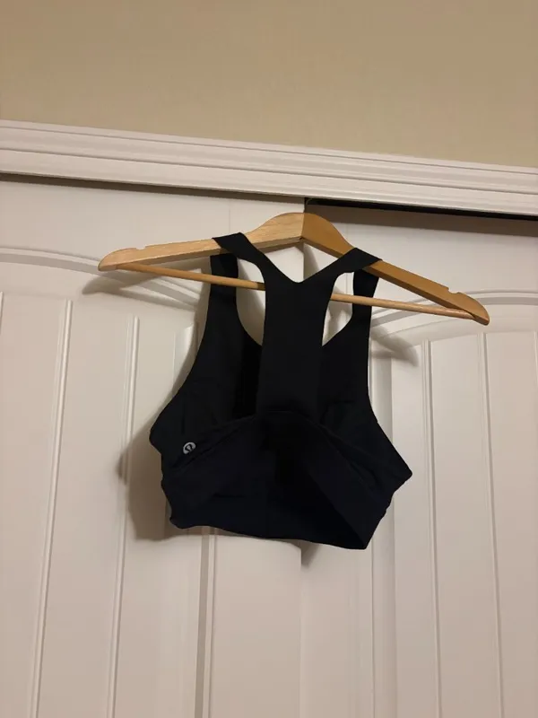 Lululemon Fast & Free Sports Bra Black Size 6 Nulux Material Style W2AMIS - Image 2