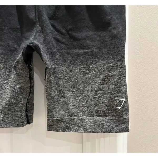 Gymshark Adapt Ombré Seamless Shorts - Image 4