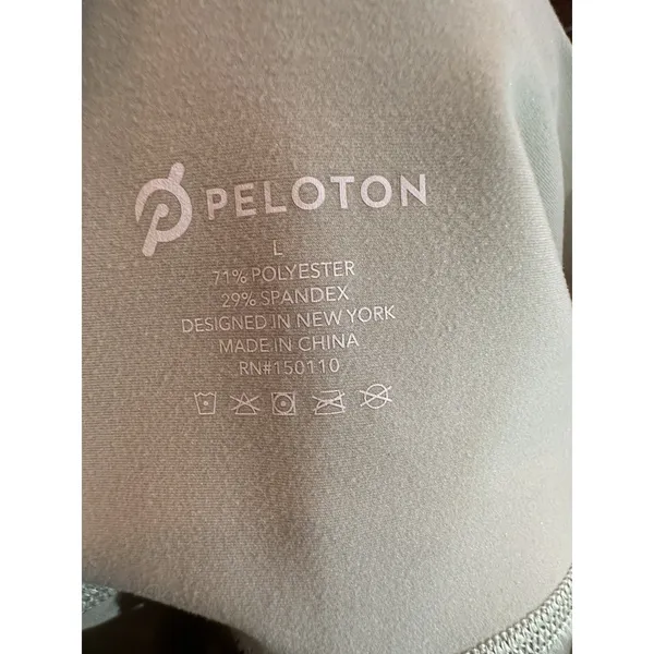 Peloton Size Large‎ Sage Green Legging - Image 4