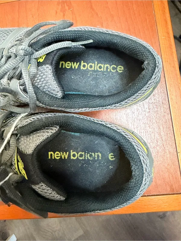 New Balance 690 Gray Neon Running Sneakers Sport - Hiking Inspired. Size: US 7 - Image 5