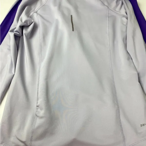 Nike Light Purple 1/4 Zip Size Small Athletic Pull Over - Image 11