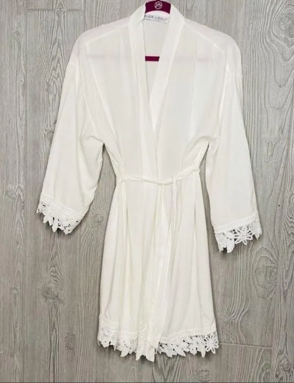 Blair and Emily white lace trim robe linguire white sleepwear - Image 2