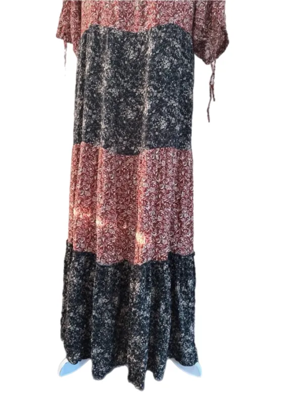 NATURAL LIFE Dusty Rose and Charcoal Floral Tiered Maxi Dress - Image 6
