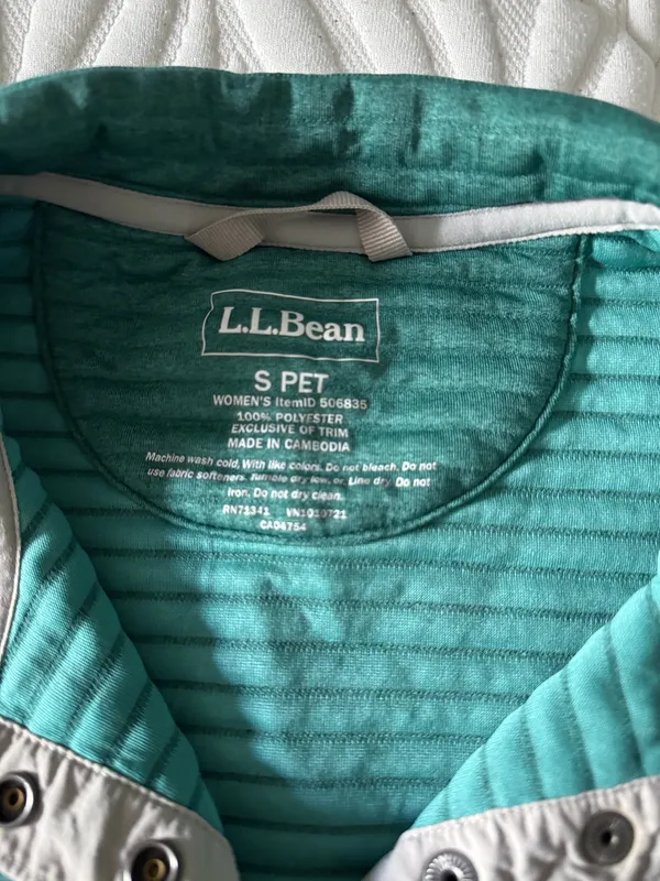LL bean pullover  - Image 4