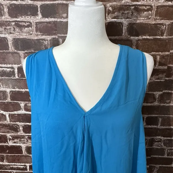 Midnight Velvet Women’s Blouse Layered Sleeveless Blue Size Large - Image 2