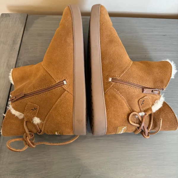 Koolaburra‎ Shazi Mini Chestnut Boots Suede Sheepskin 109362 Women's Shoes Bow 9 - Image 4