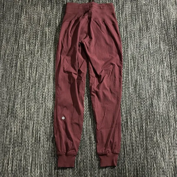 Lululemon Dance Studio Jogger Cassis Size 0 - Image 2