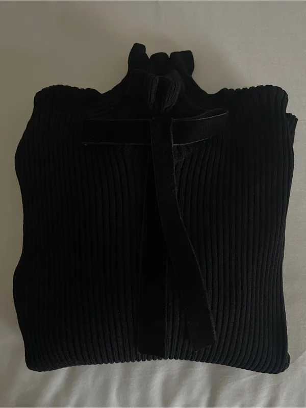 NWOT ZARA Black Ribbed Knit Ruffle Neck Sweater Velvet Bow Size L - Image 7
