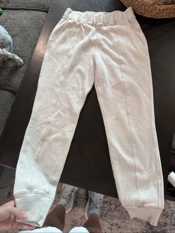 Abercrombie & Fitch cream Fleece Jogger Pants - Image 3