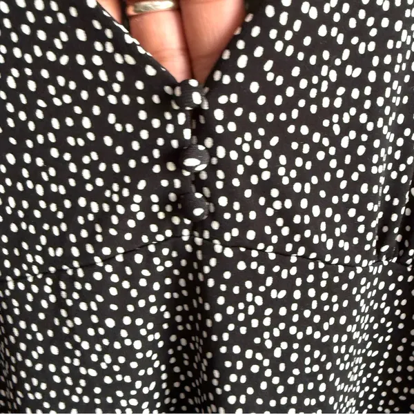 Banana Republic Womens Shirt Blouse Black White Dot Long Sleeve Stretch Size XL - Image 8
