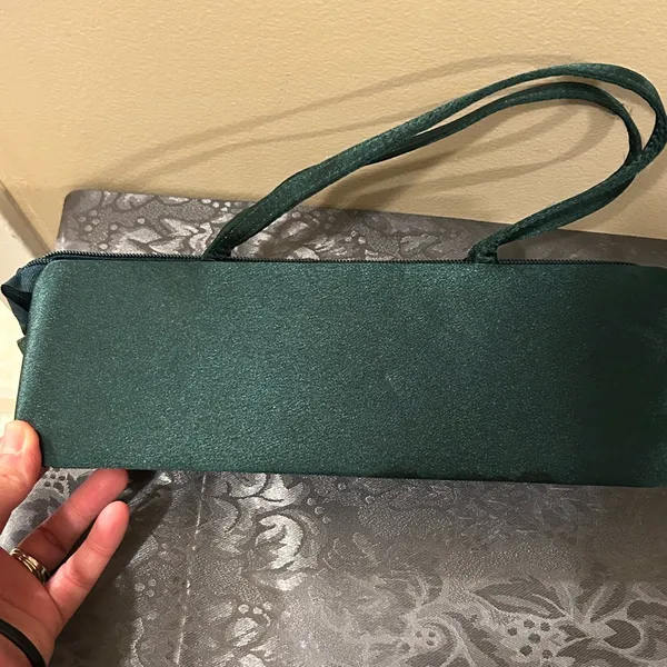 Savanna Green Sequin formal Clutch - Image 9