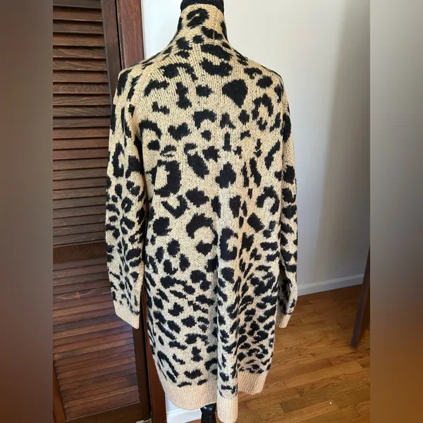 BP Black and Tan Animal Print Open Front Long Cardigan - Image 5