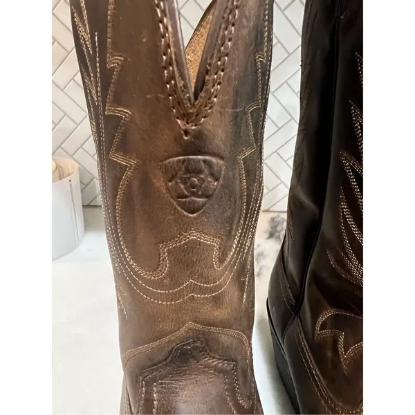 Ariat Womens Heritage R Toe Western Boots - 10001021 Size 10C open box - Image 3