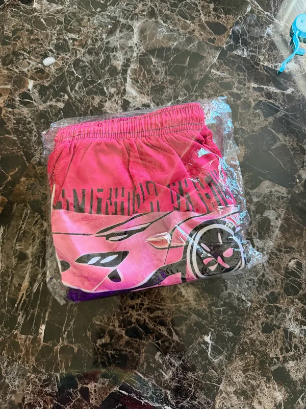 Women’s Pink Graphic Two-Piece Crop Top & Wide-Leg Pants Set - Image 3