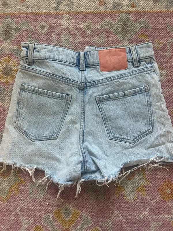 ZARA Jean Shorts High-Waisted - Image 2