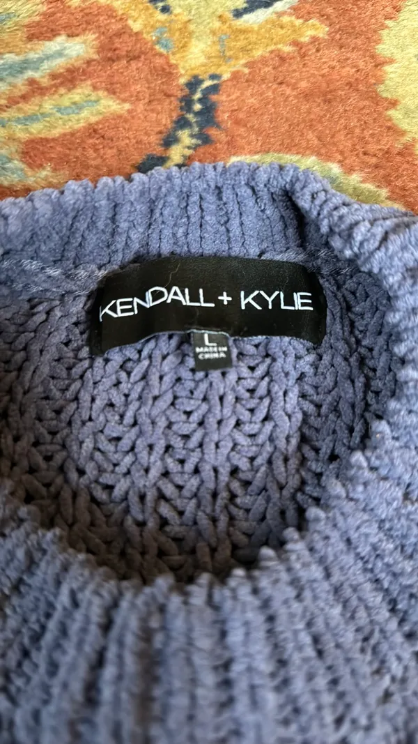 Kendall + Kylie Periwinkle Basket weave Sweater - Image 5