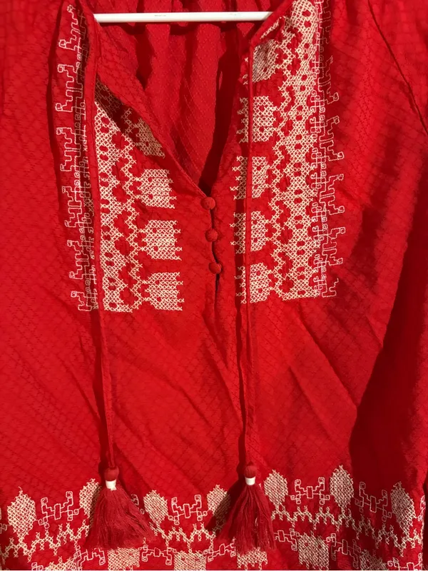Knox Rose Long Sleeve Embroidered Blouse | Size: Small - Image 2